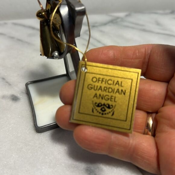 Official guardian angel stained glass angle figurine new - Picture 3 of 5